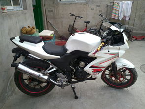 白色地平线150摩托车多少钱 新的大概多少,二手的又大概多少钱