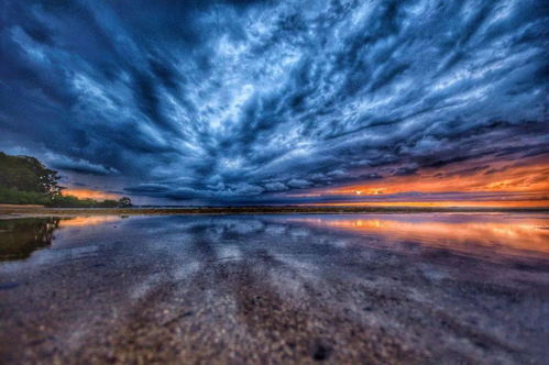 风光摄影中地平线的处理技巧与艺术表现